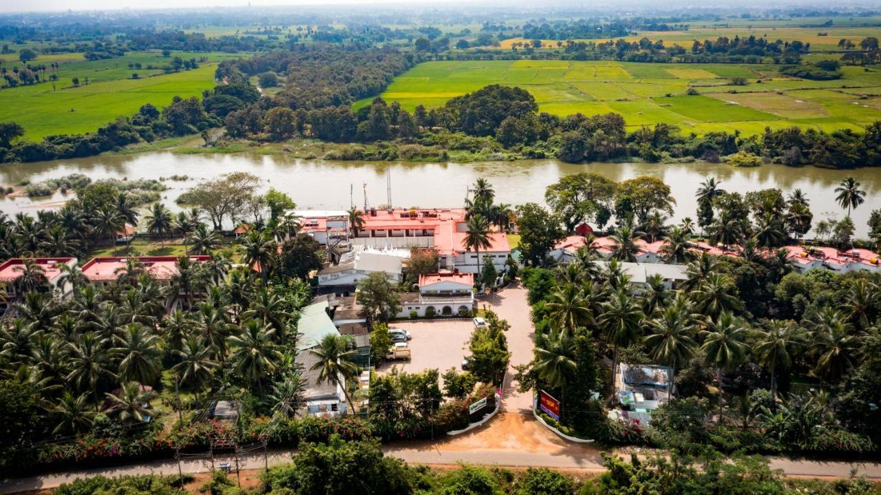 Great Trails Riverview Thanjavur By Grt Hotels Екстериор снимка
