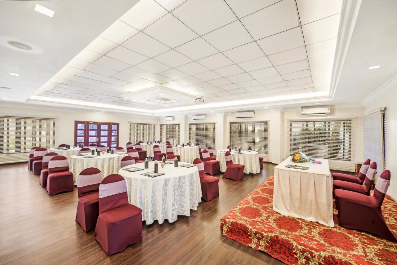 Great Trails Riverview Thanjavur By Grt Hotels Екстериор снимка