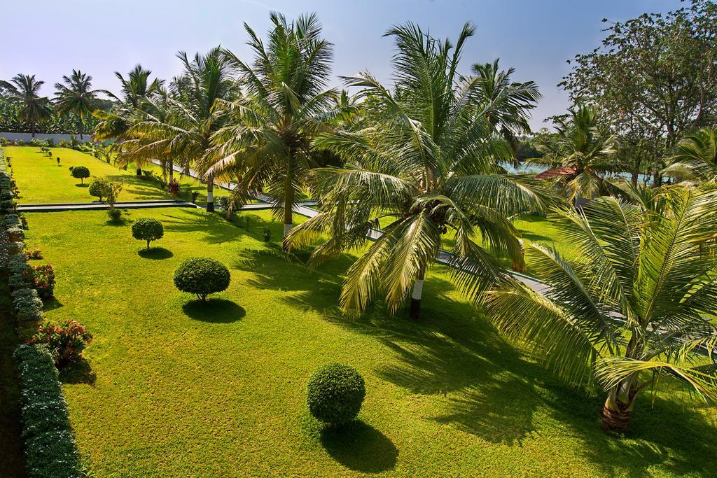 Great Trails Riverview Thanjavur By Grt Hotels Екстериор снимка